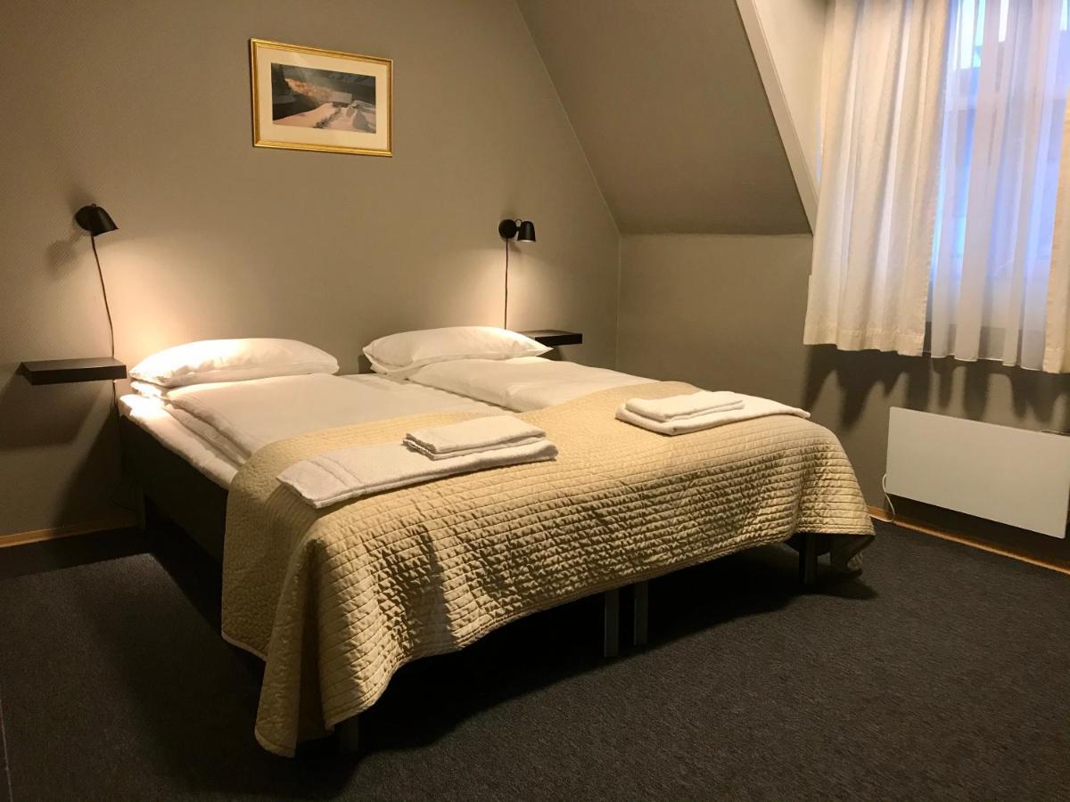 Henriks Hotell 시엔 외부 사진