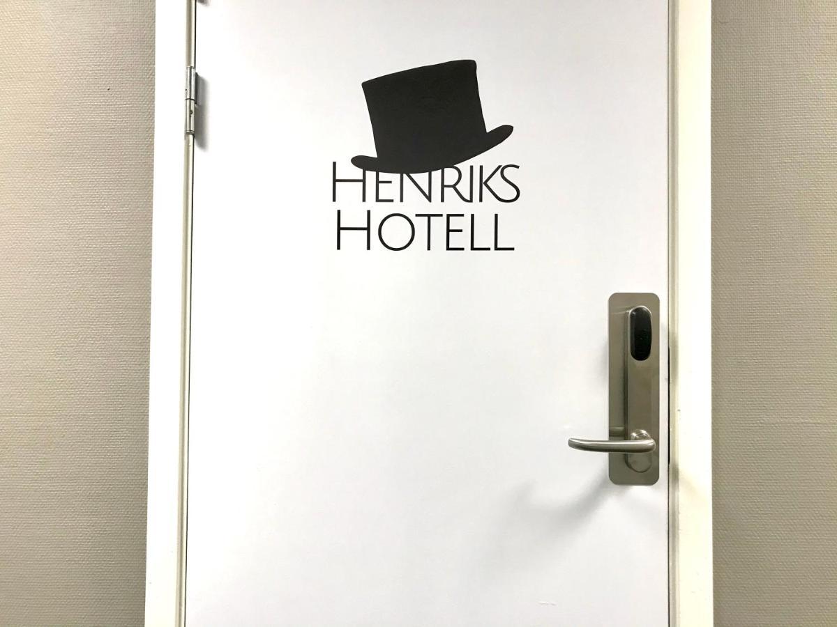Henriks Hotell 시엔 외부 사진